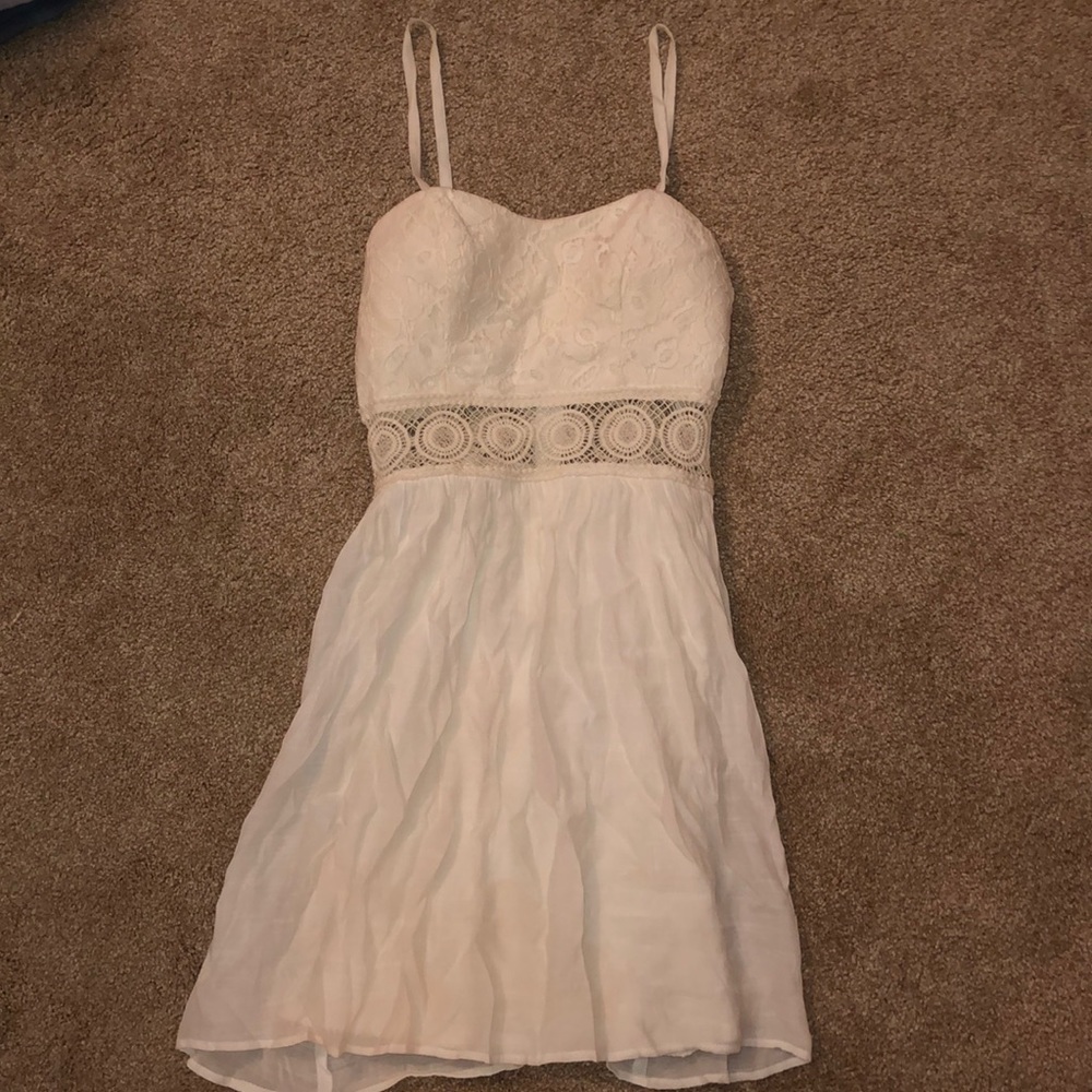 White lace dress